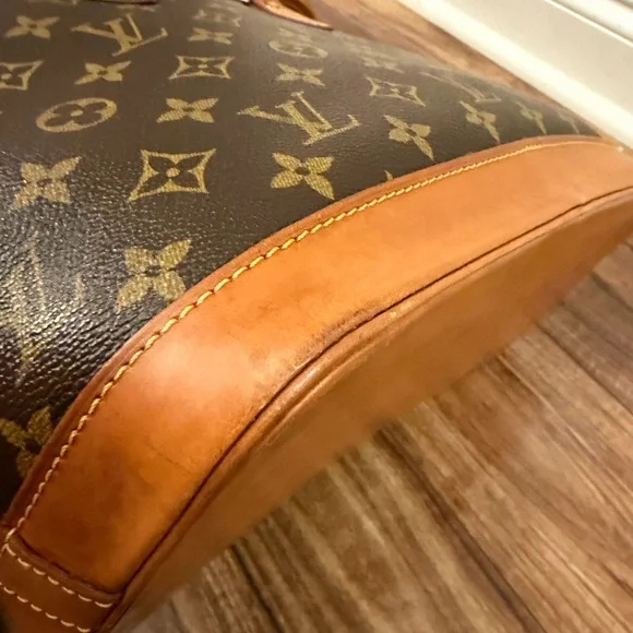 Louis Vuitton Alma PM Brown Monogram Handbag - Picture 13 of 14